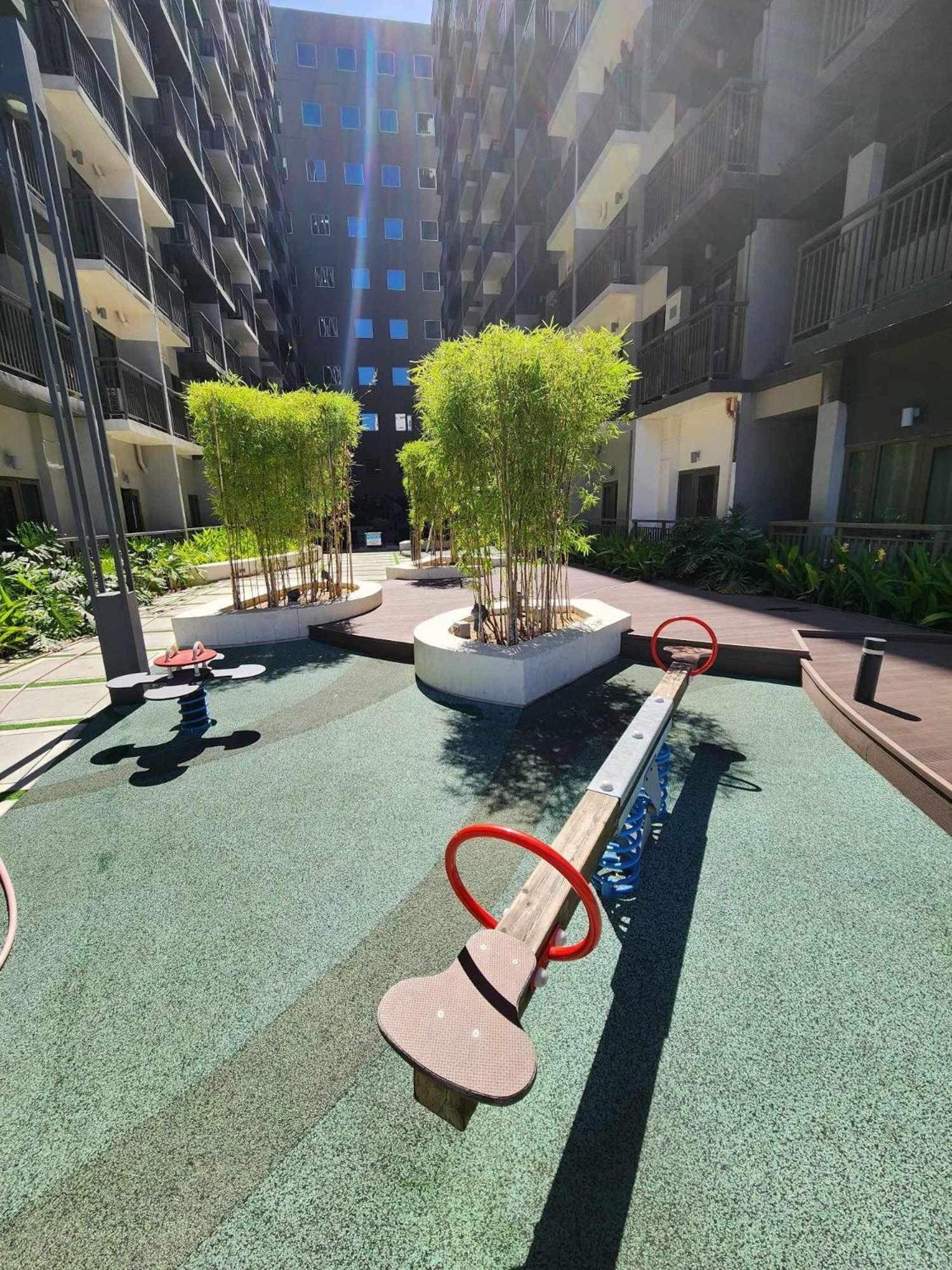 Cozypura Staycation Near Moa, Airport , With Free Fast Wifi, Netflix And Pay Parking Pasay Exteriör bild